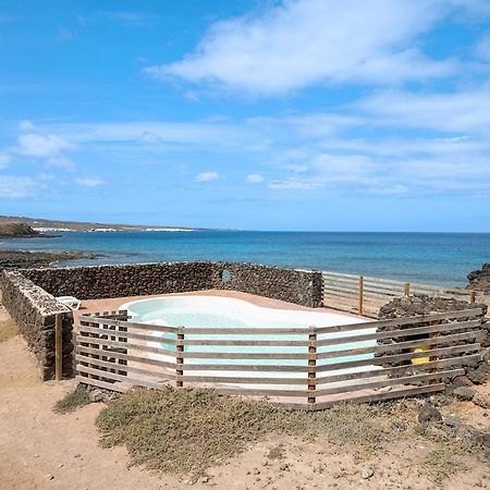 Playa Marina Eco Beach And Pool Bungalow Mala View Arrieta  Eksteriør billede